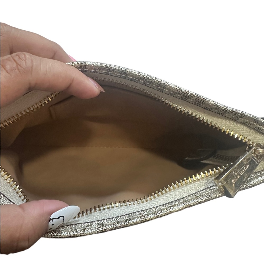 Michael Kors Belt Bag - Picture 3 of 5